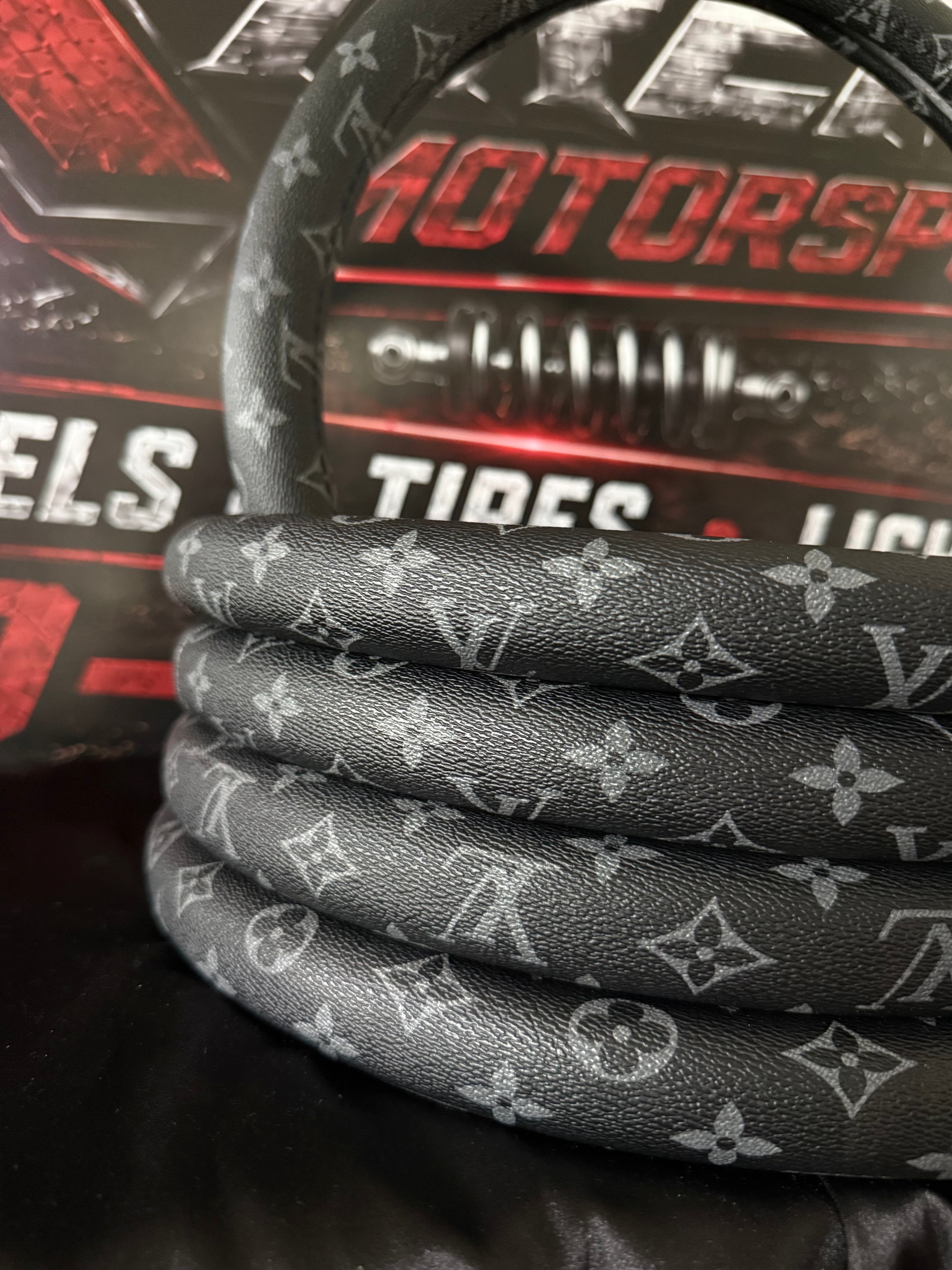 LV steering wheel covers UNIVERSAL FIT