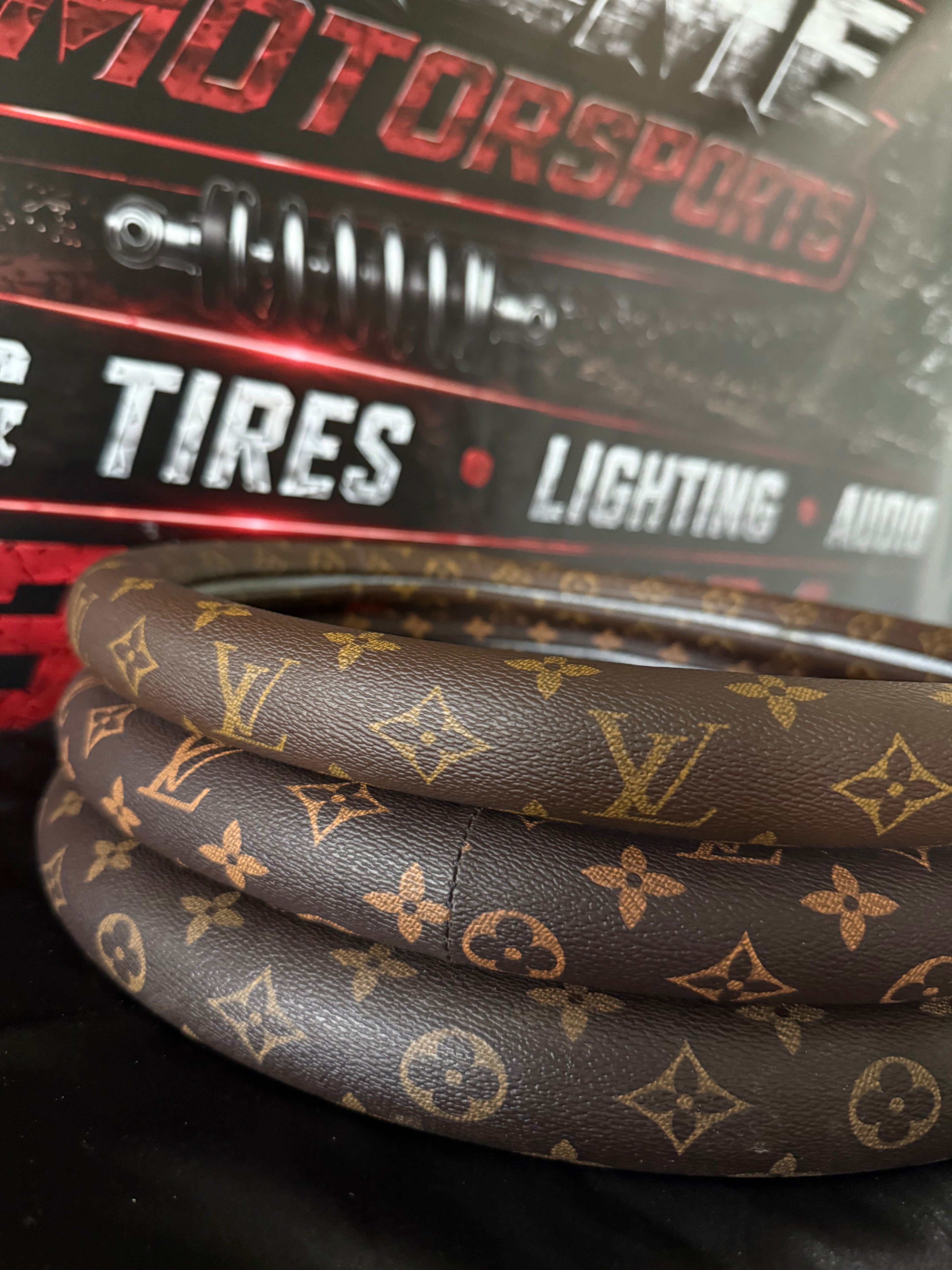 LV steering wheel covers UNIVERSAL FIT